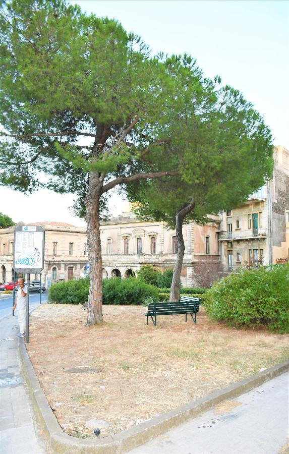 Etnea Gioeni House Suite Κατάνια Εξωτερικό φωτογραφία