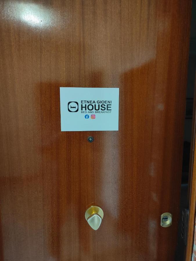 Etnea Gioeni House Suite Κατάνια Εξωτερικό φωτογραφία