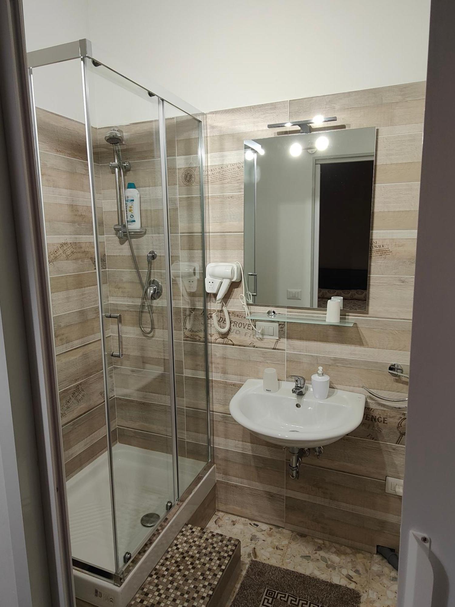 Etnea Gioeni House Suite Κατάνια Δωμάτιο φωτογραφία