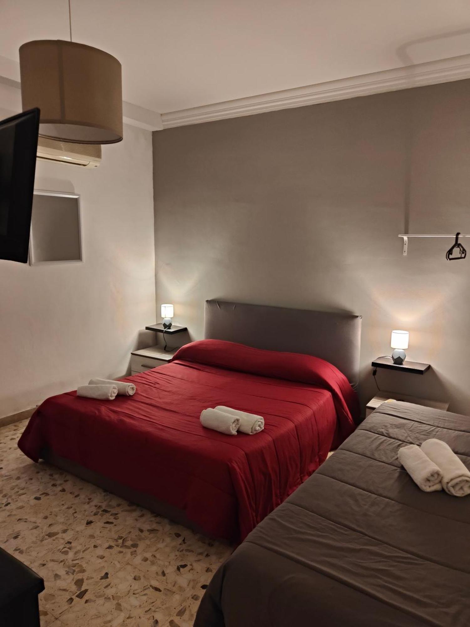 Etnea Gioeni House Suite Κατάνια Εξωτερικό φωτογραφία
