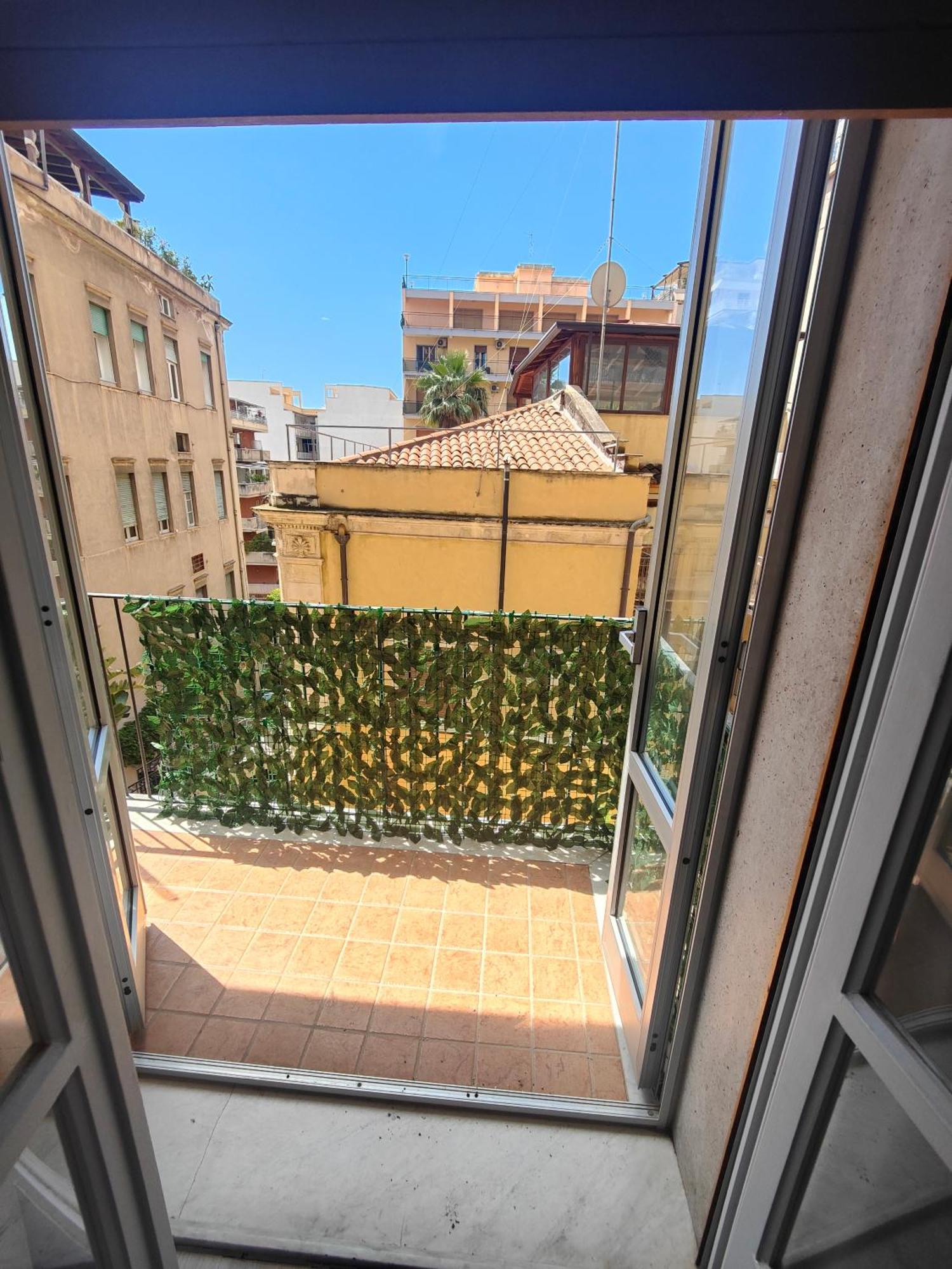 Etnea Gioeni House Suite Κατάνια Δωμάτιο φωτογραφία